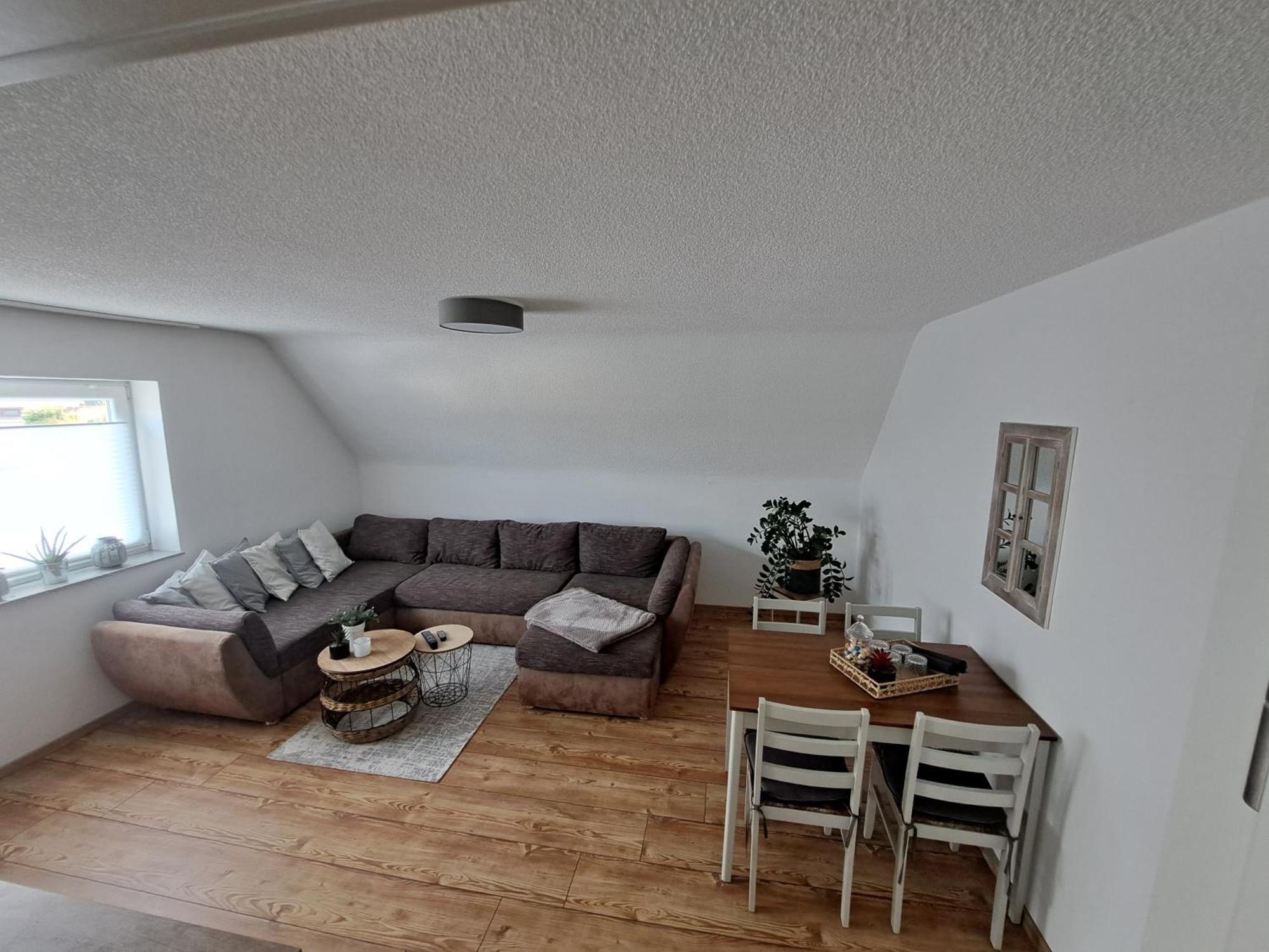 Wunderschoenes 2 Zimmer Apartment Inkl. Parkplatz Asbach  Εξωτερικό φωτογραφία