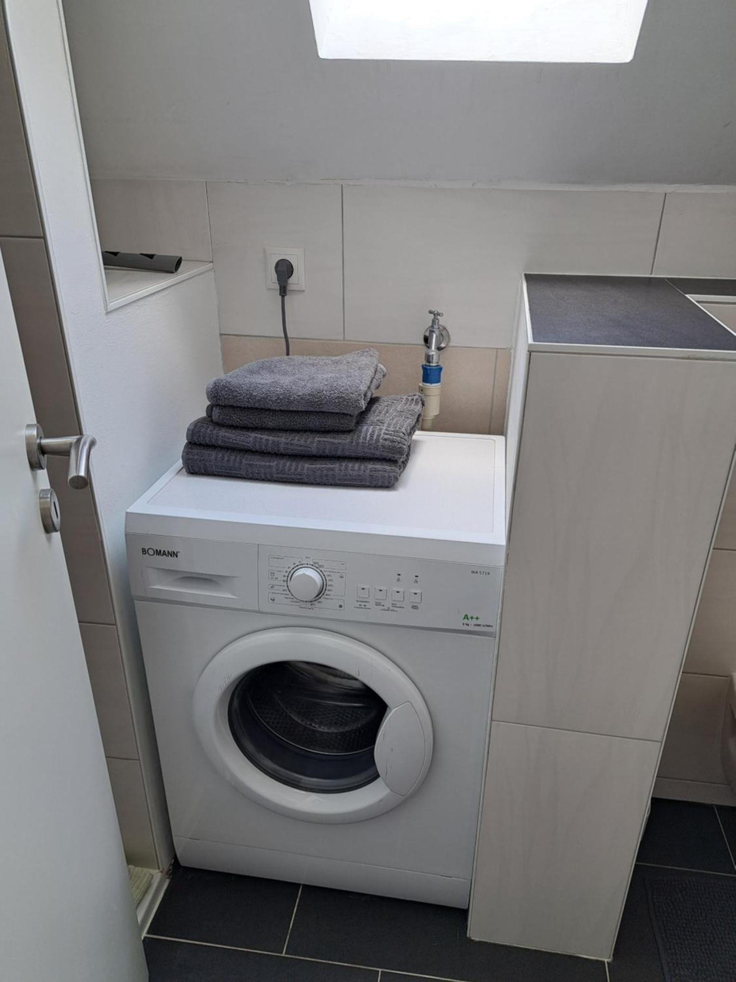 Wunderschoenes 2 Zimmer Apartment Inkl. Parkplatz Asbach  Εξωτερικό φωτογραφία
