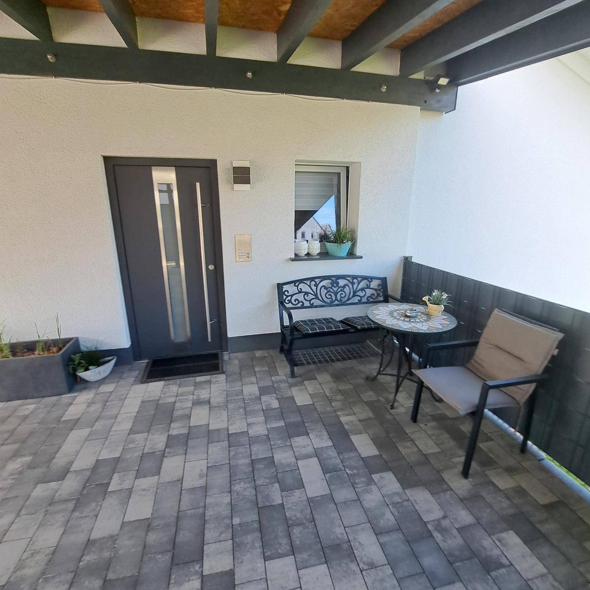 Wunderschoenes 2 Zimmer Apartment Inkl. Parkplatz Asbach  Εξωτερικό φωτογραφία