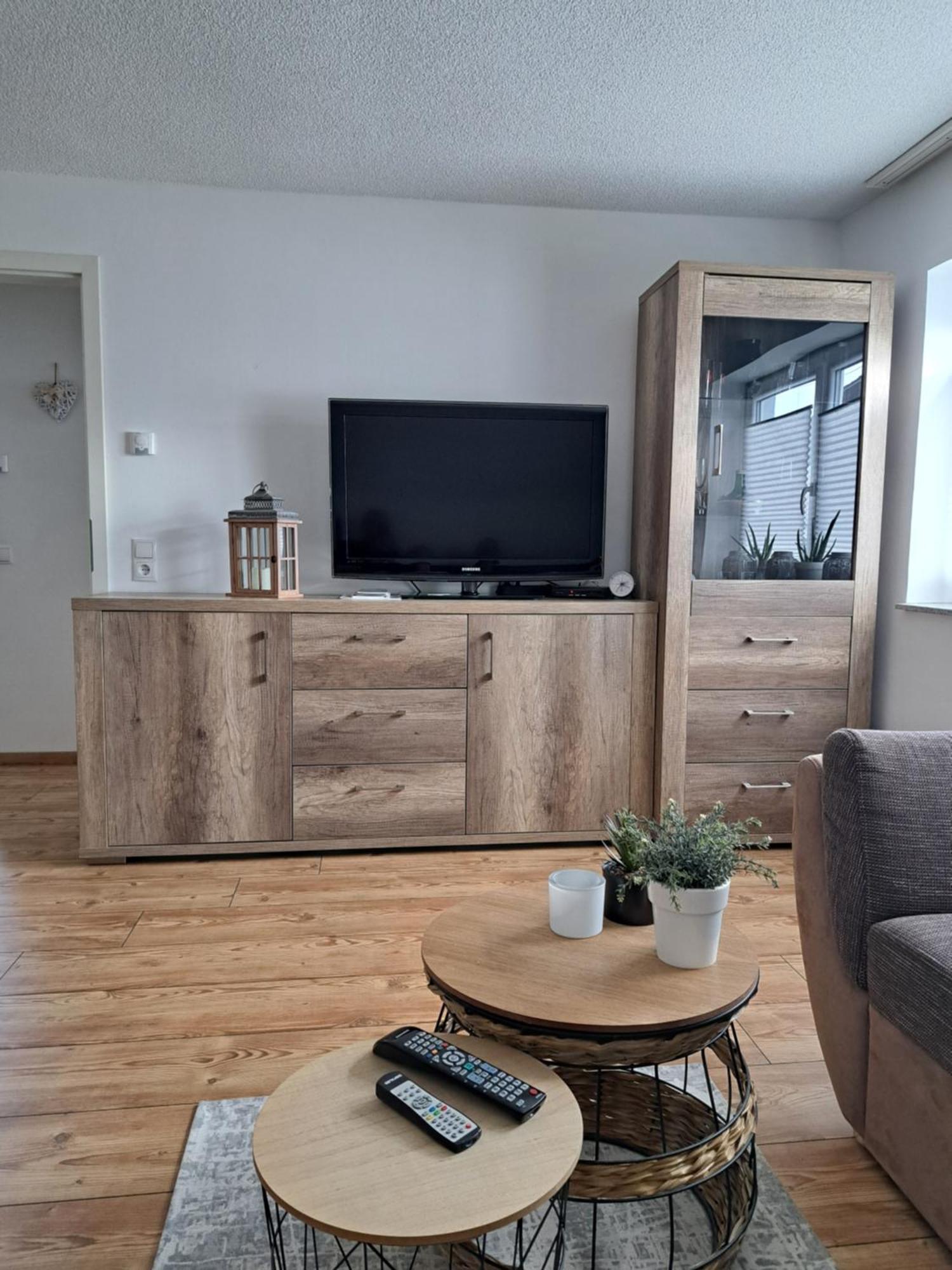 Wunderschoenes 2 Zimmer Apartment Inkl. Parkplatz Asbach  Εξωτερικό φωτογραφία