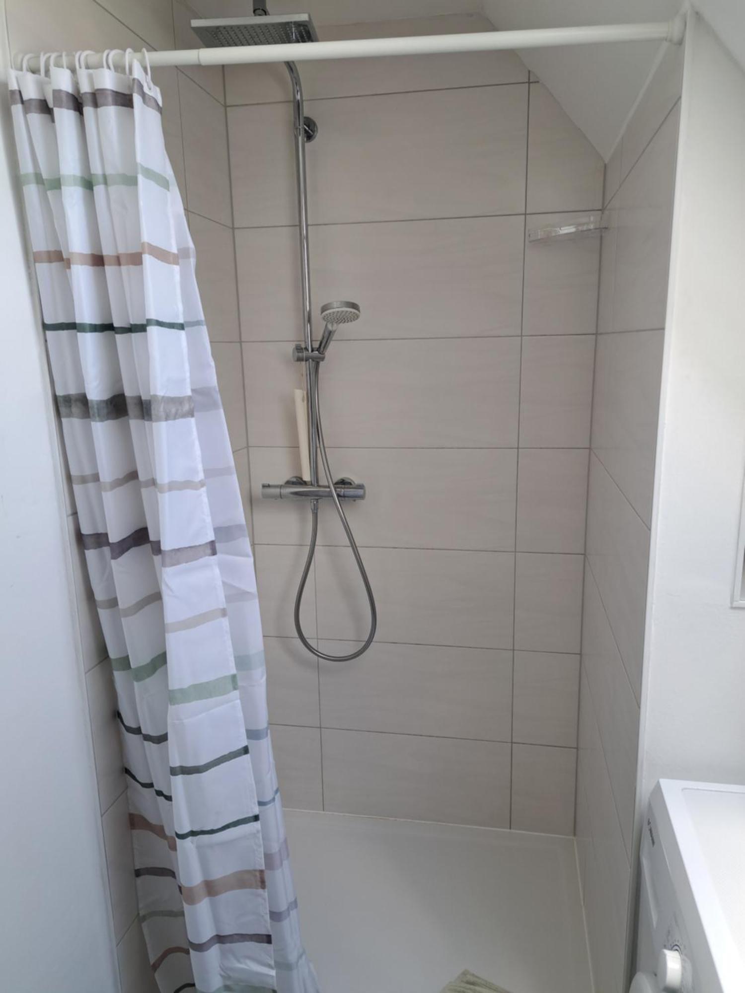 Wunderschoenes 2 Zimmer Apartment Inkl. Parkplatz Asbach  Εξωτερικό φωτογραφία