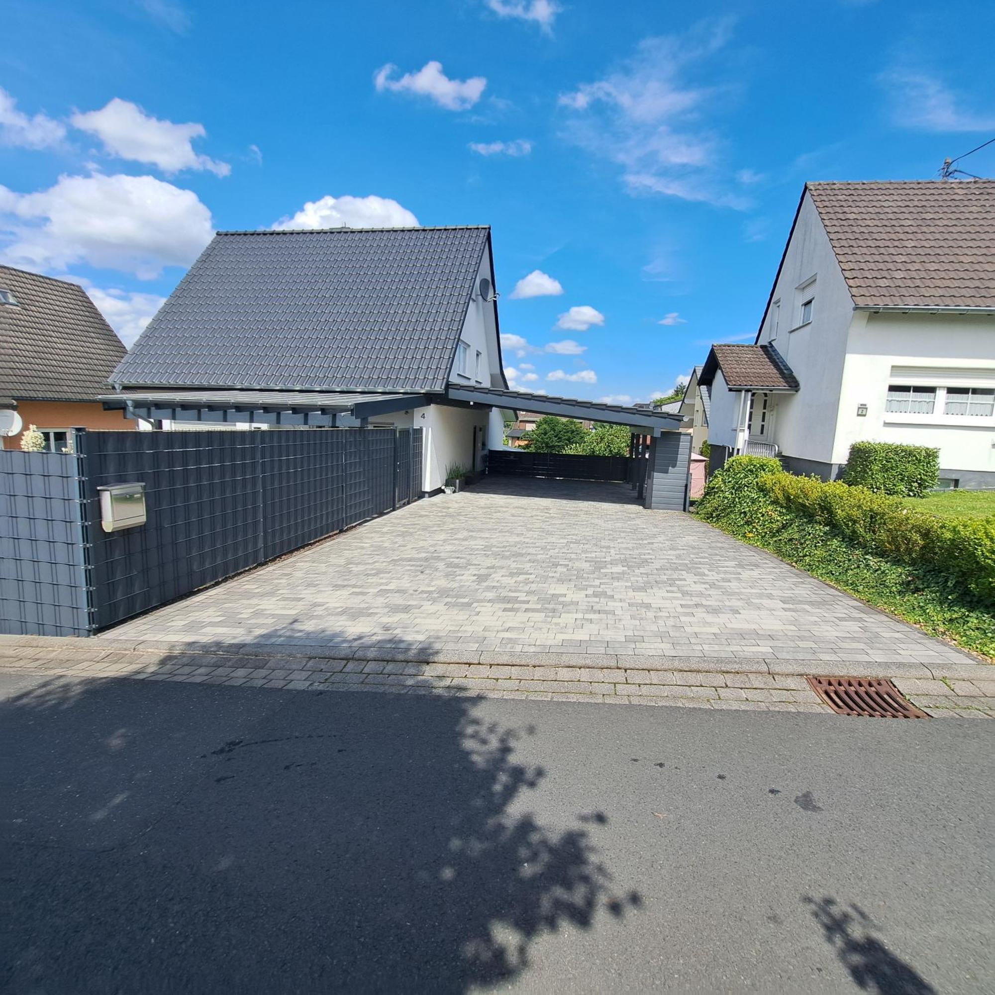 Wunderschoenes 2 Zimmer Apartment Inkl. Parkplatz Asbach  Εξωτερικό φωτογραφία