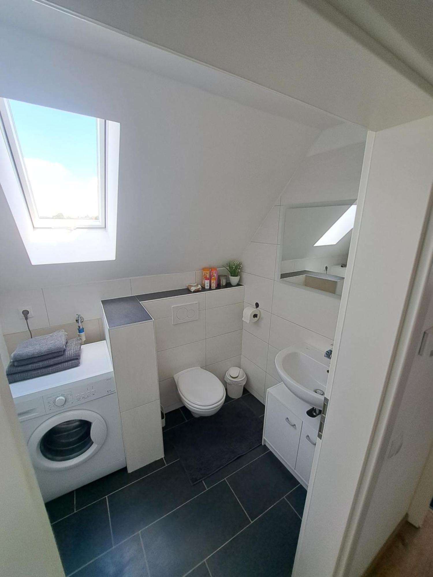 Wunderschoenes 2 Zimmer Apartment Inkl. Parkplatz Asbach  Εξωτερικό φωτογραφία